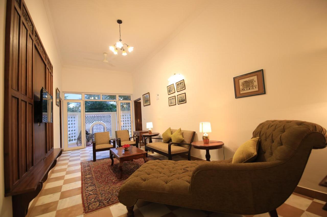 Отель Roop Niwas Kothi, Near Mandawa Nawalgarh Экстерьер фото